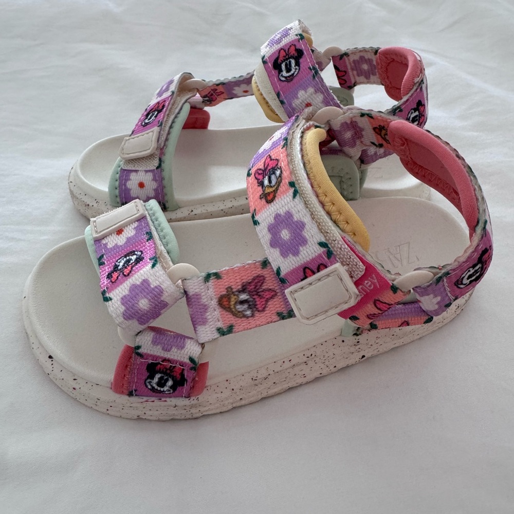 Little girls Minnie Mouse Daisy Duck Disney sandals Zara BNWOT